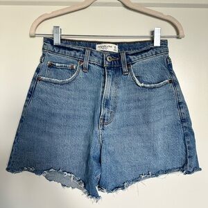 Abercrombie & Fitch Dad Short High Rise Shorts